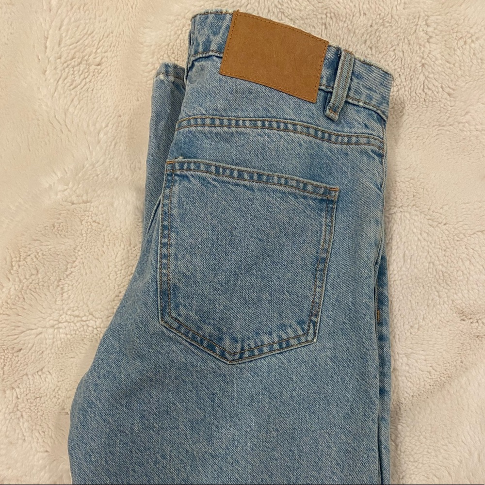ZARA MOM JEANS